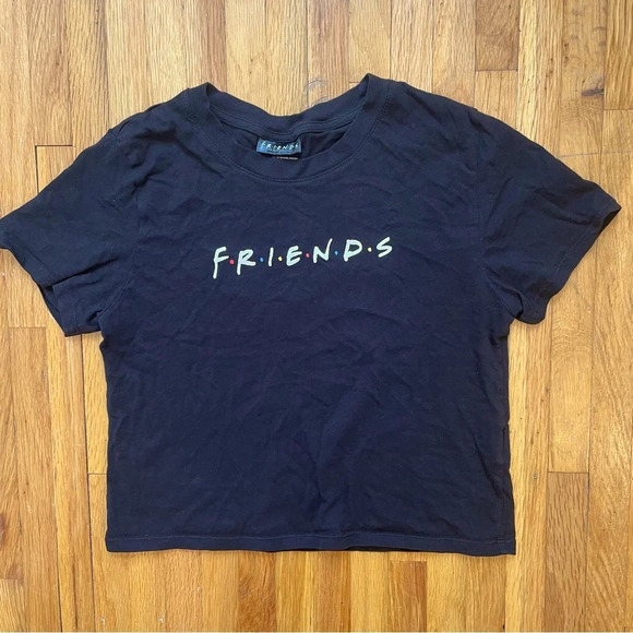4/$25 Cotton On “FRIENDS” Logo Graphic T-Shirt Women’s Size Small Short Sleeve - Picture 2 of 7